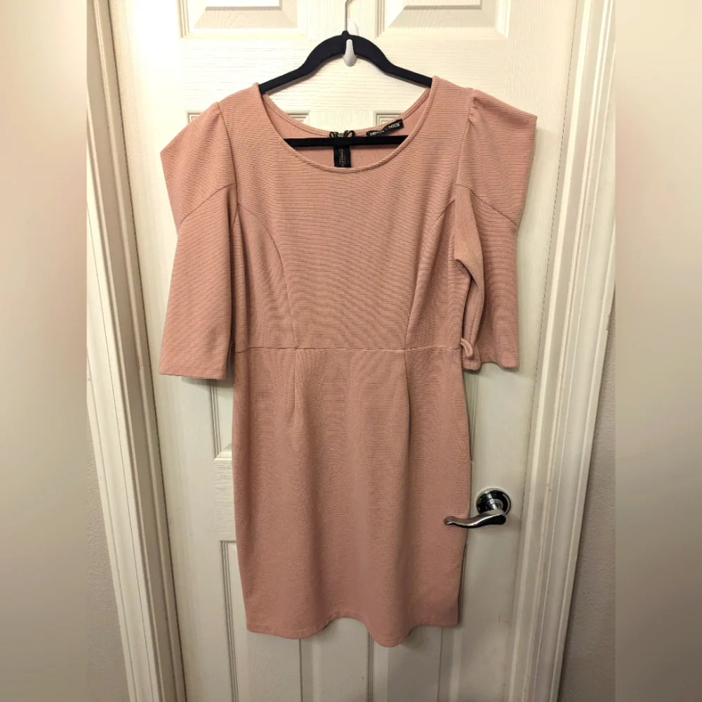 Fashion 2 Figure Puff Sleeve Mini Dress - Picture 1 of 5